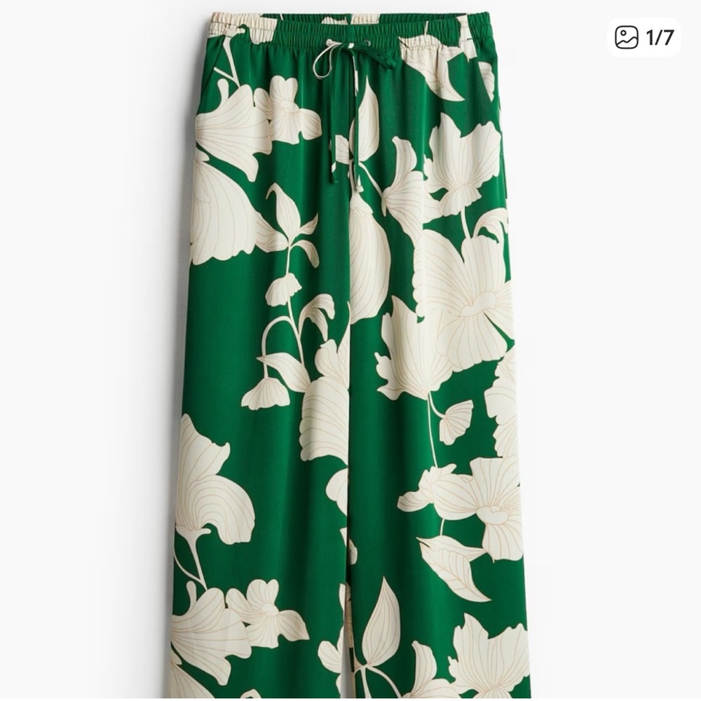 H&M Green Pants with White Leaf Pattern - Picture 9 of 12